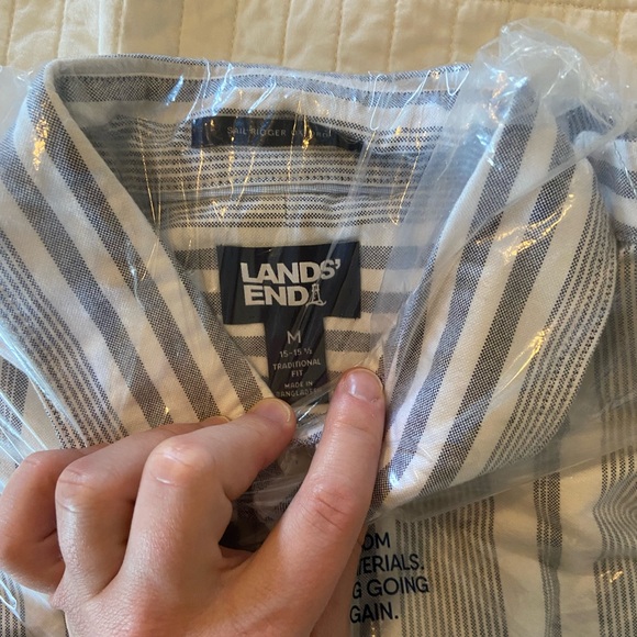 TWO Land’s End Men’s Traditional Fit Sail Rigger Oxford - Picture 2 of 5